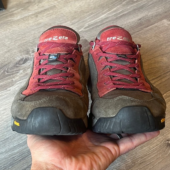 Treseta Indigo Waterproof Low Hiking Shoe Gray Red Vibram Men 9.5 UK 8.5 EU 42.5 - Picture 4 of 8